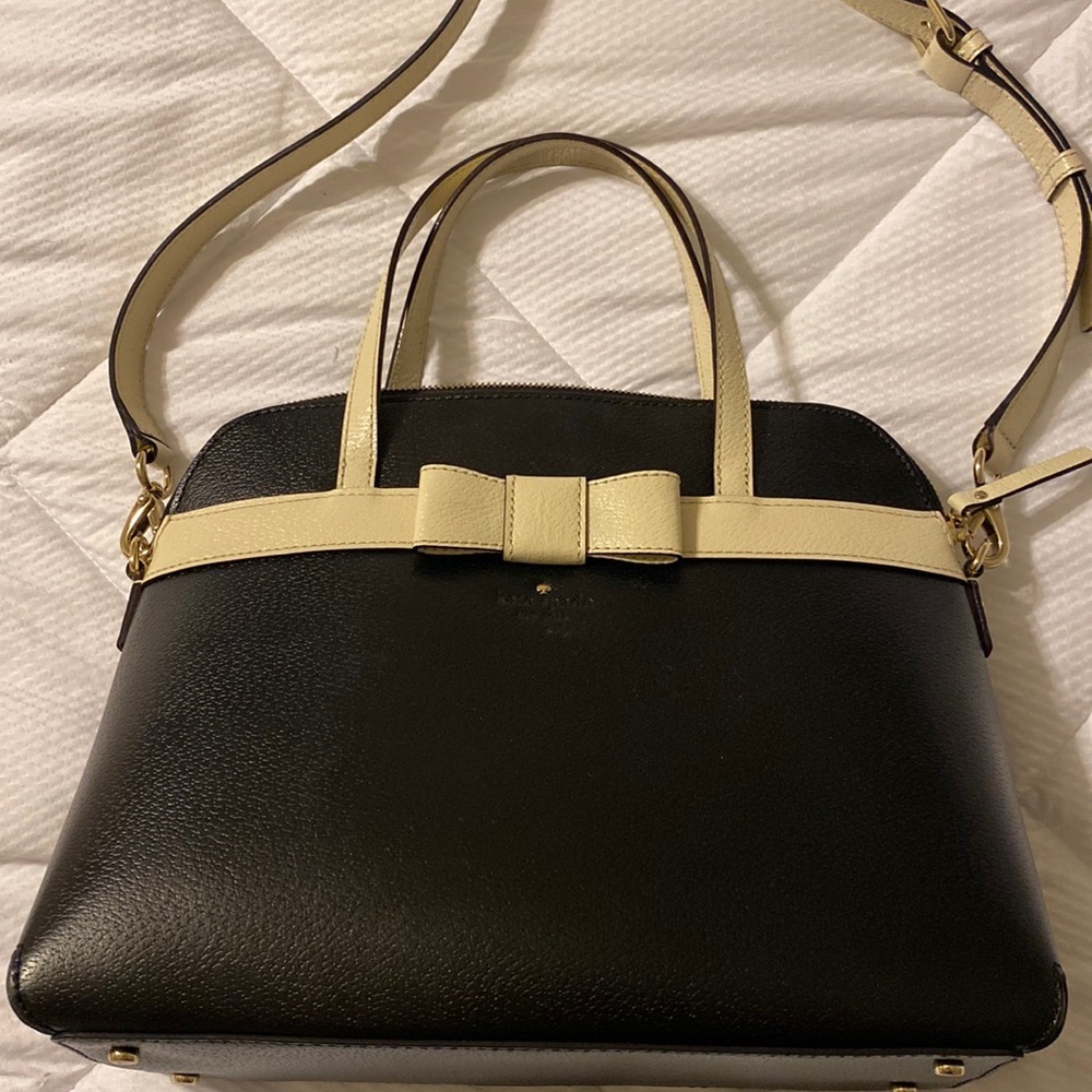 Kate Spade cross body purse